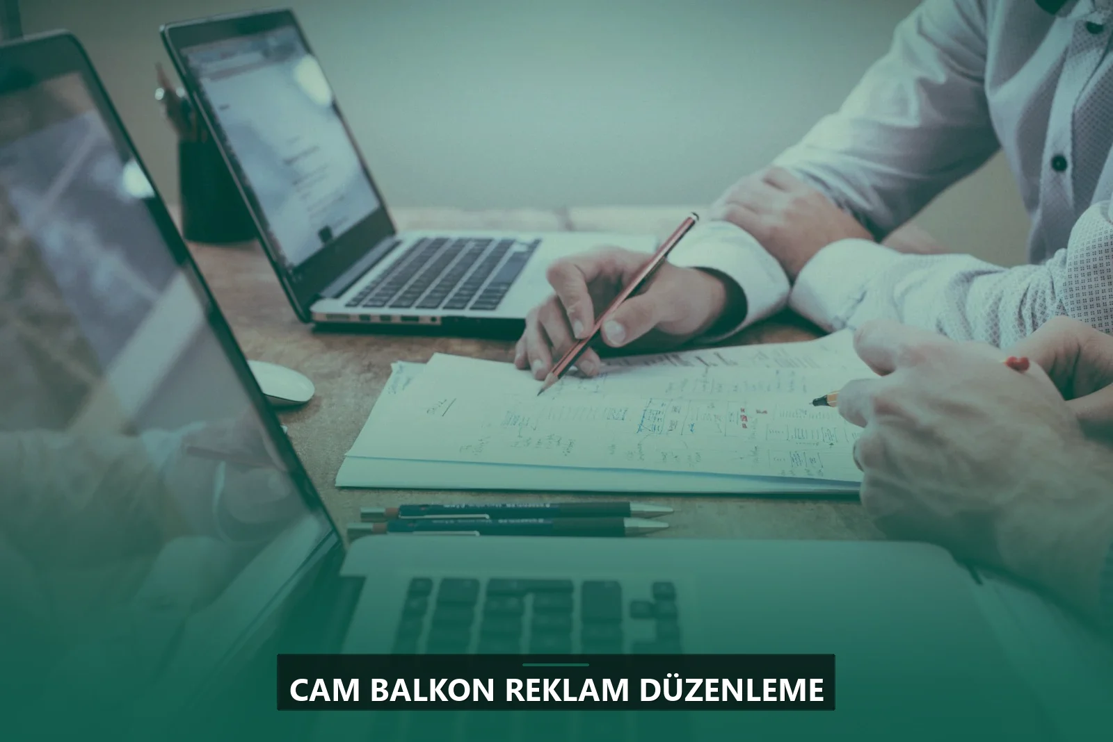 Cam Balkon Reklam Düzenleme